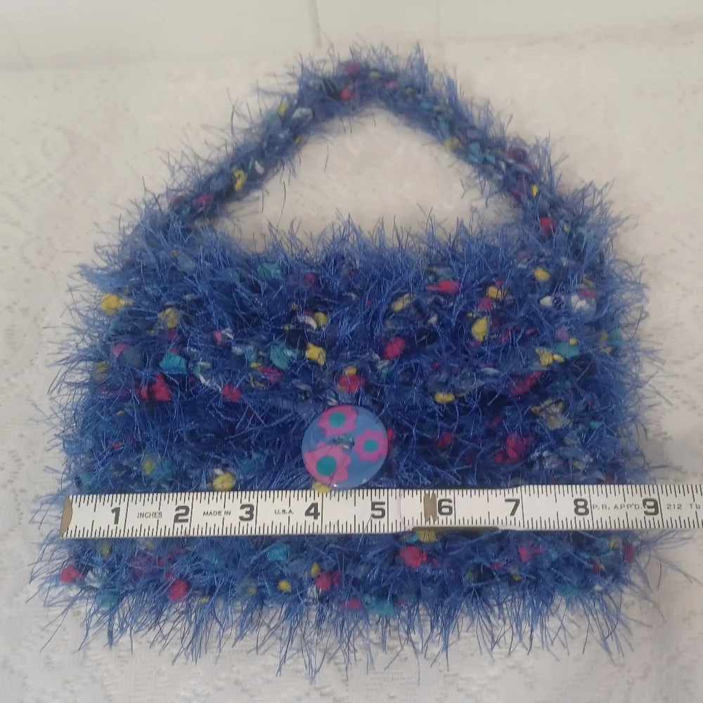 Fuzzy Knit Purse - Picture 6 of 8